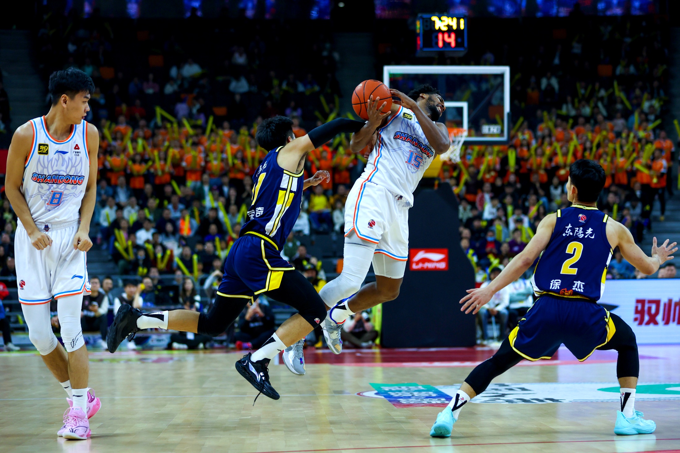 包含武汉三镇训练开放日；今晚更衣室发声引欢呼；CBA季后赛在即；球队文化再被提及的词条-南宫官网